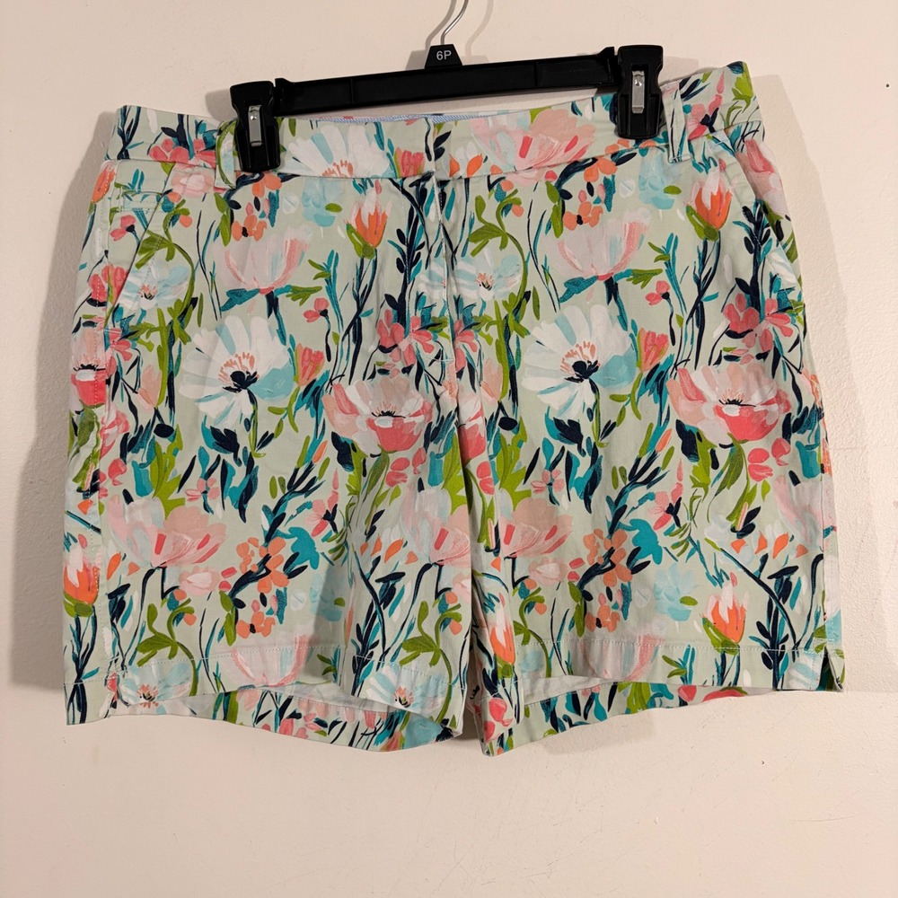 Crown & Ivy Floral Shorts Women 14 Multicolor Mint Green Chino Casual
